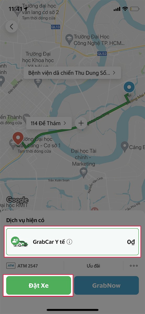 Chọn GrabCar Y tế và nhấn Chọn GrabCar Y tế và nhấn