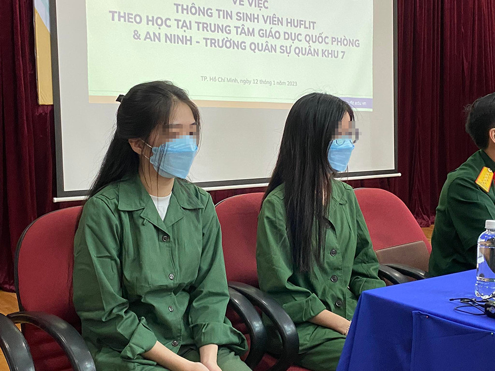2 nữ sinh là nhân chứng, có liên quan đến vụ việc. Ảnh: Đình Tuyến
