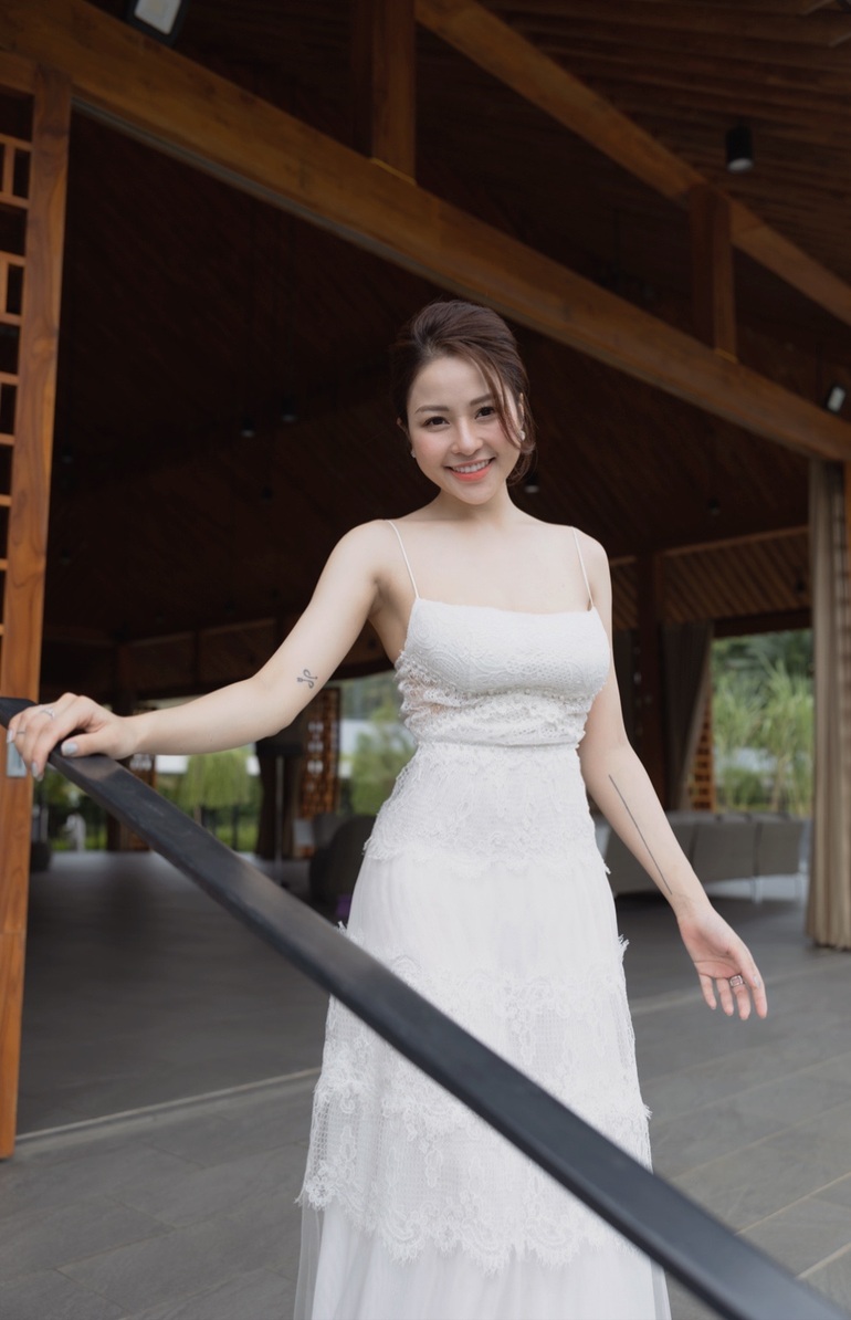Hot girl Trâm Anh lại vướng thị phi, bị réo gọi vì clip dài 29s - 9 Hot girl Trâm Anh lại vướng thị phi, bị réo gọi vì clip dài 29s - 9